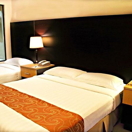 The Lake Hotel Tagaytay Tagaytay City Dış mekan fotoğraf