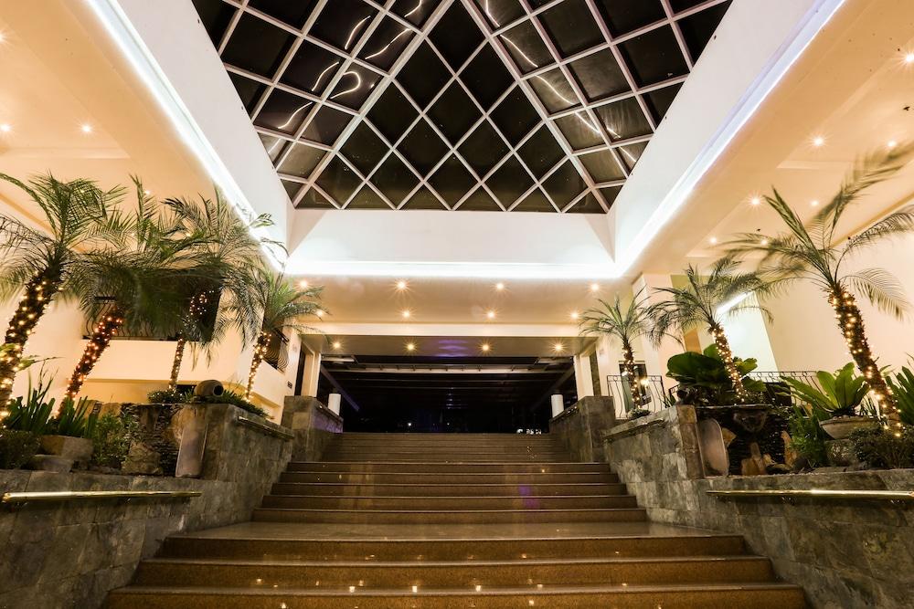 The Lake Hotel Tagaytay Tagaytay City Dış mekan fotoğraf