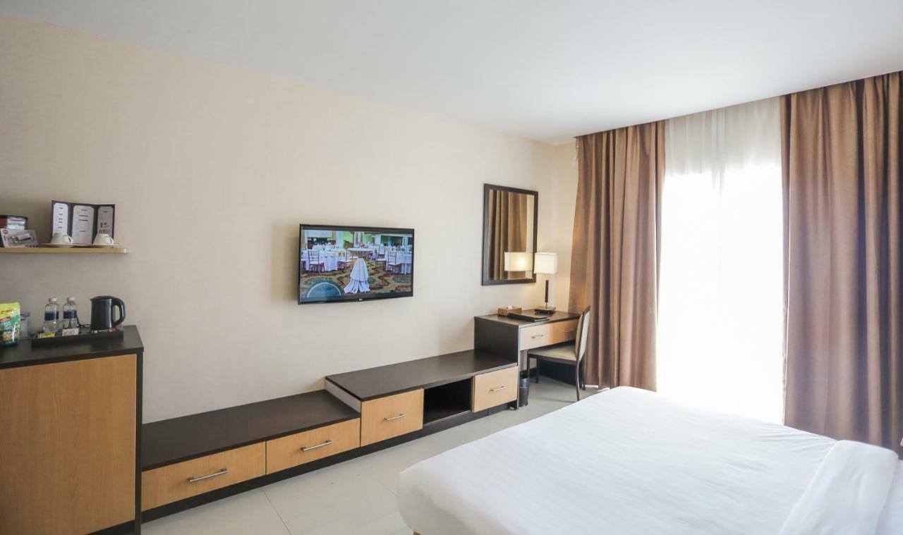 The Lake Hotel Tagaytay Tagaytay City Dış mekan fotoğraf