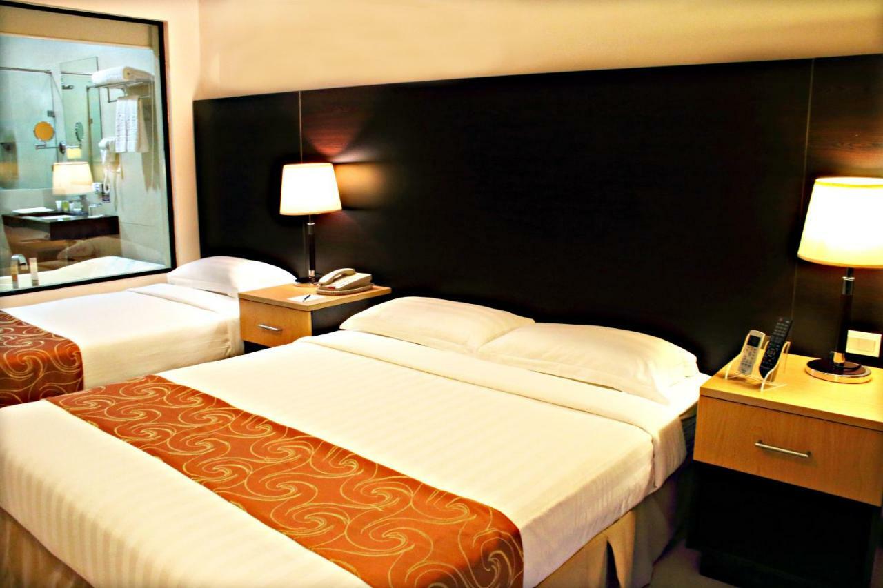 The Lake Hotel Tagaytay Tagaytay City Dış mekan fotoğraf