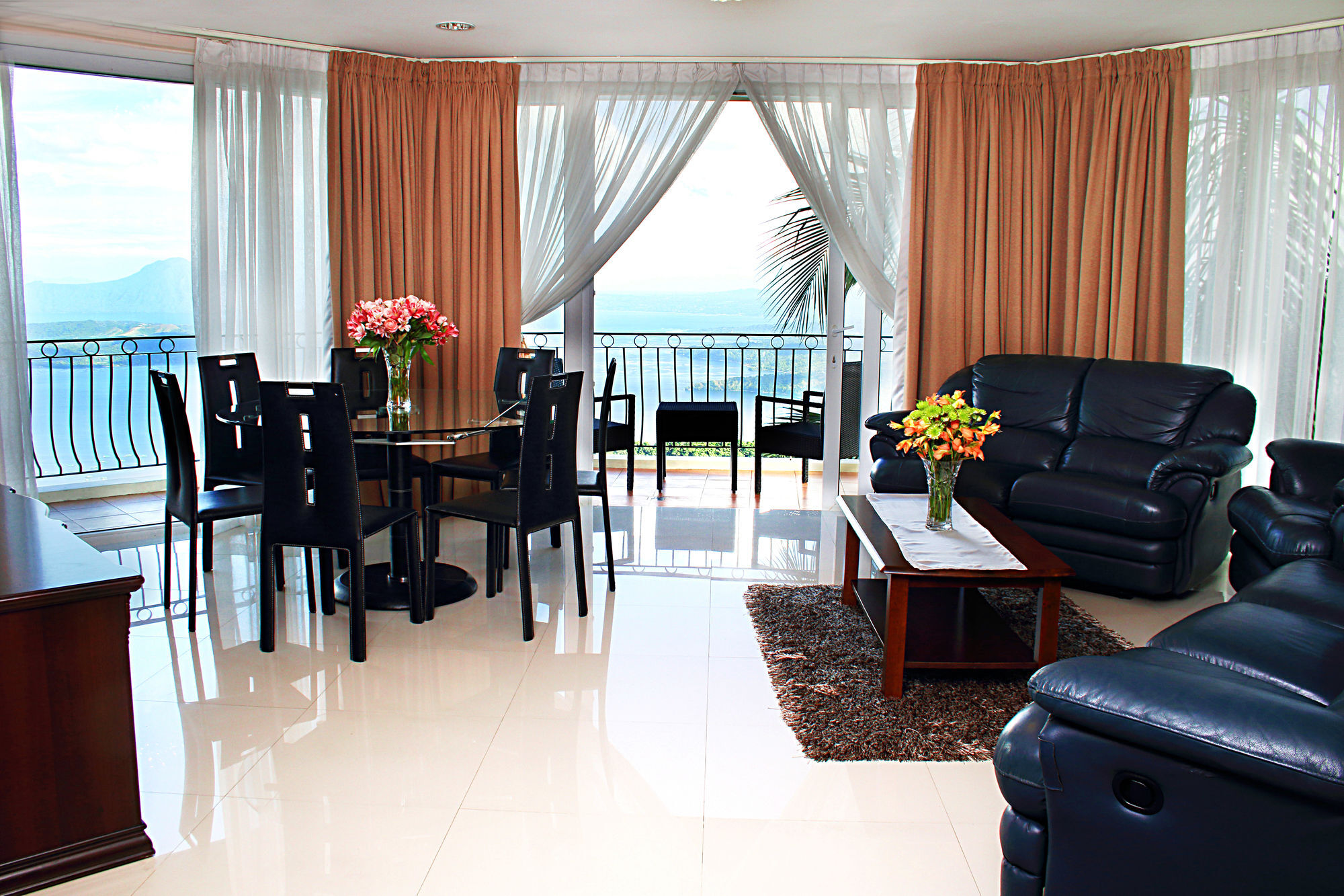 The Lake Hotel Tagaytay Tagaytay City Dış mekan fotoğraf