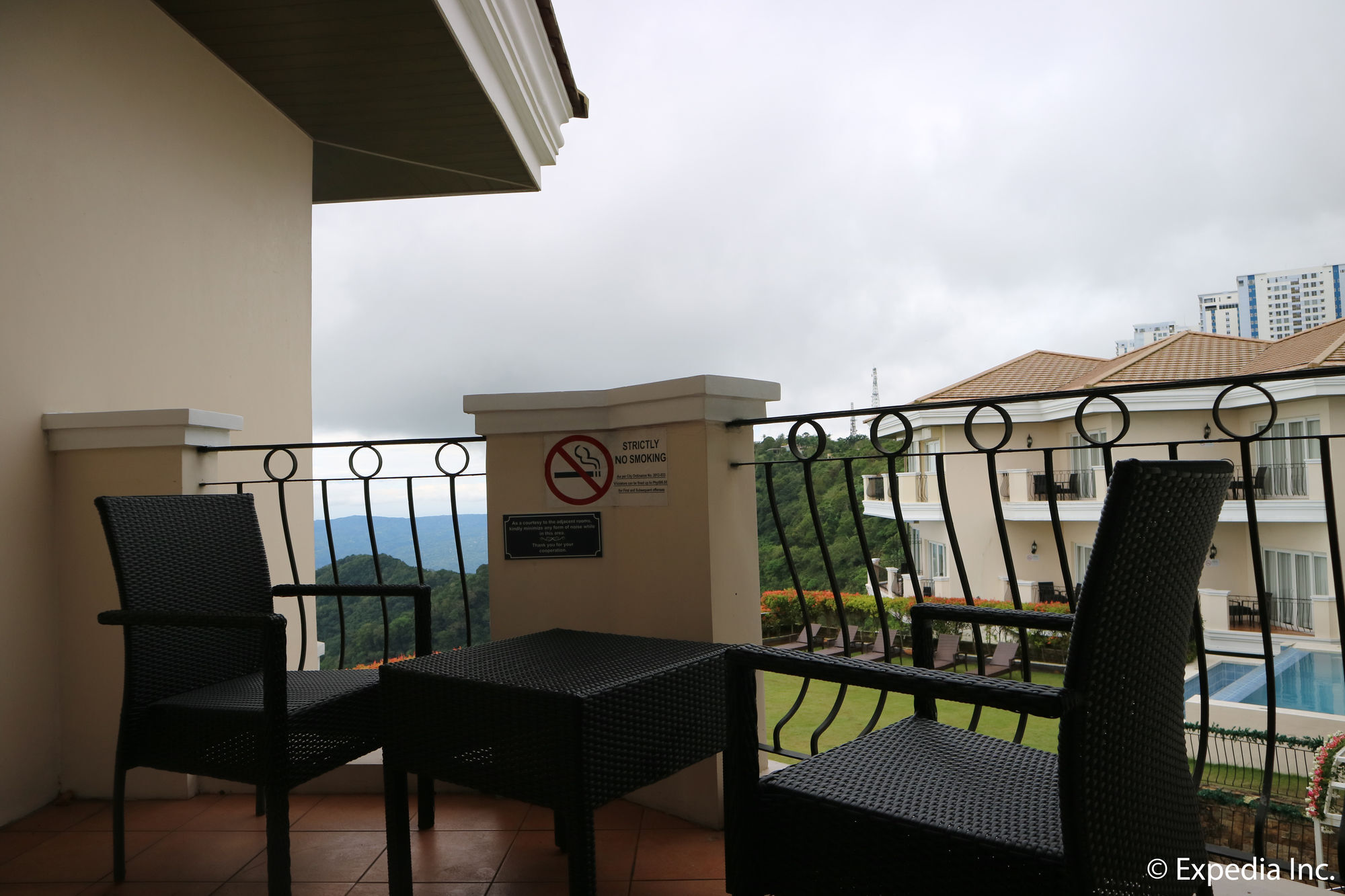 The Lake Hotel Tagaytay Tagaytay City Dış mekan fotoğraf